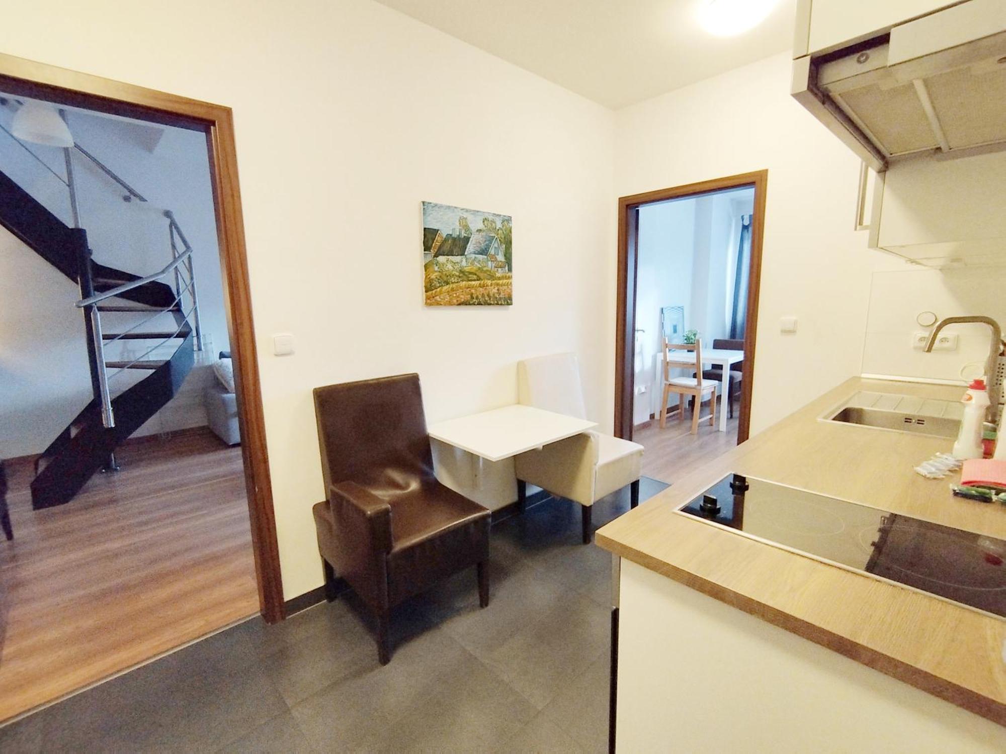 Cozy Rooftop With Balcony Прага